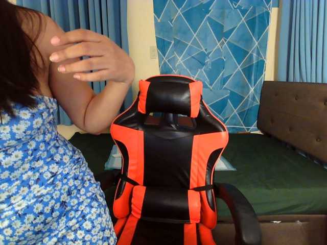 xxTrexie18 live cam on BongaCams