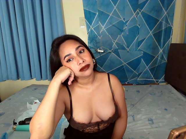 xxTrexie18 live cam on BongaCams