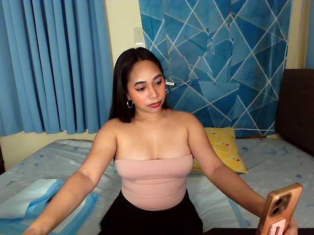 xxTrexie18 live cam on BongaCams