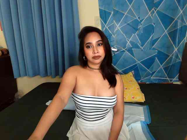 xxTrexie18 webcam