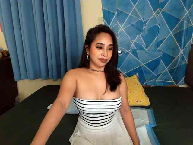 xxTrexie18 webcam
