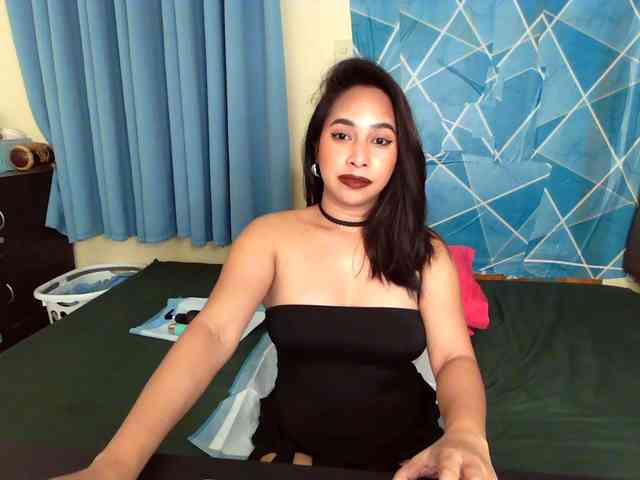 xxTrexie18 webcam