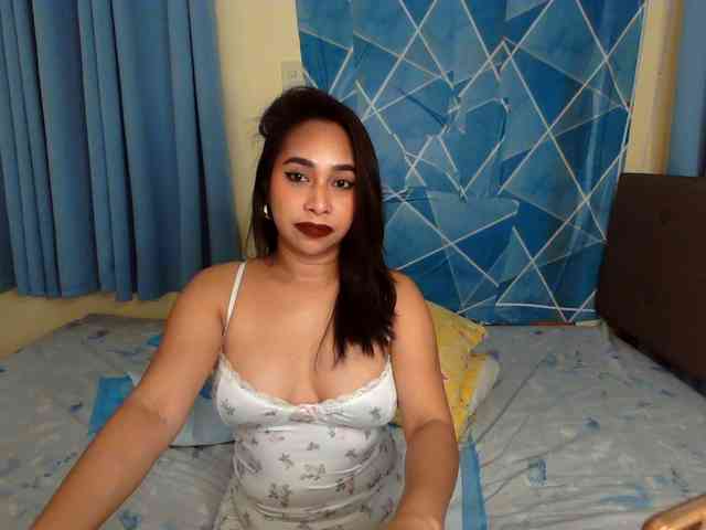 xxTrexie18 webcam