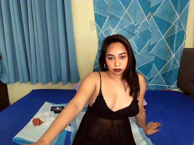 xxTrexie18 webcam