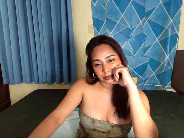 xxTrexie18 webcam