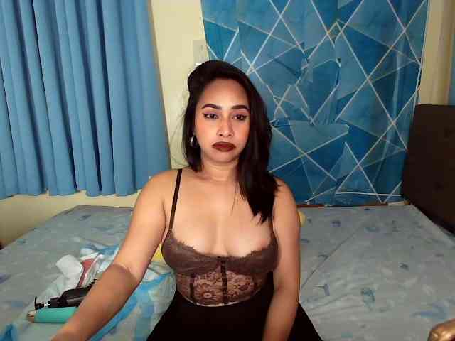 xxTrexie18 webcam
