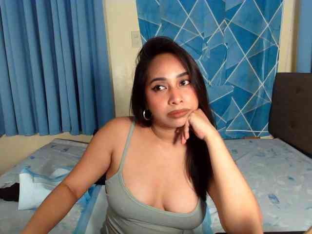 xxTrexie18 webcam