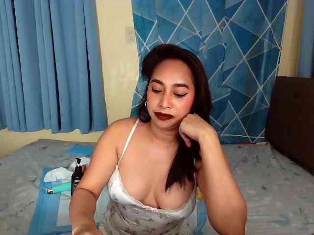 xxTrexie18 webcam