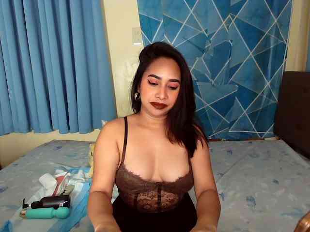 xxTrexie18 webcam
