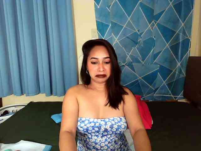 xxTrexie18 webcam