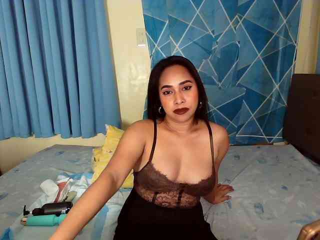 xxTrexie18 webcam