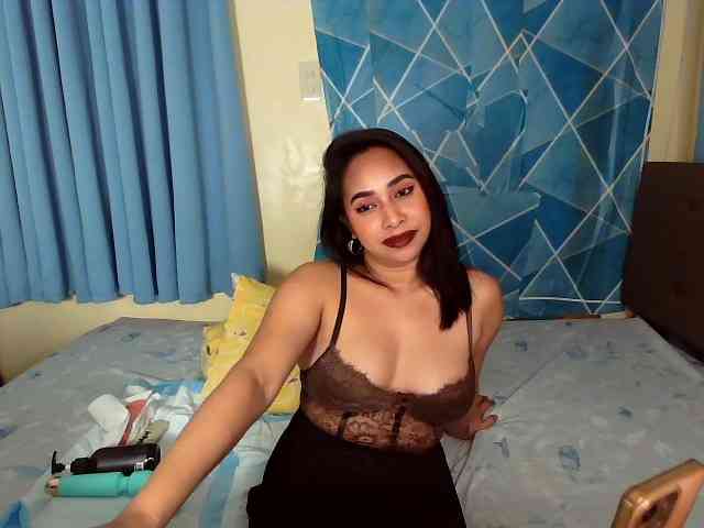xxTrexie18 webcam