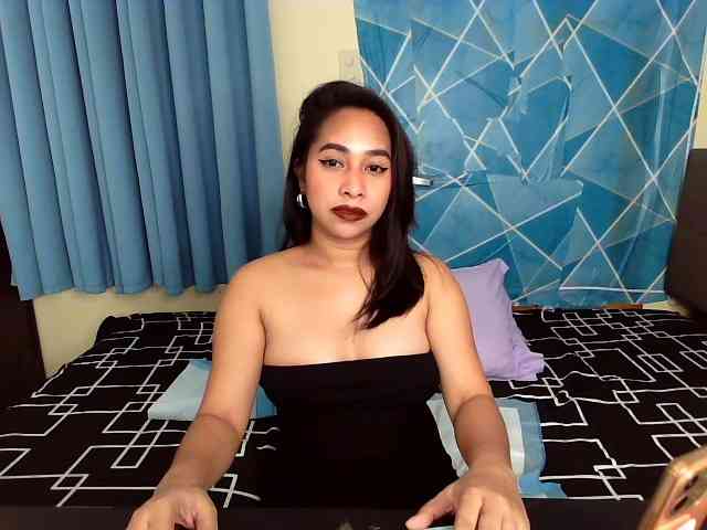 xxTrexie18 webcam