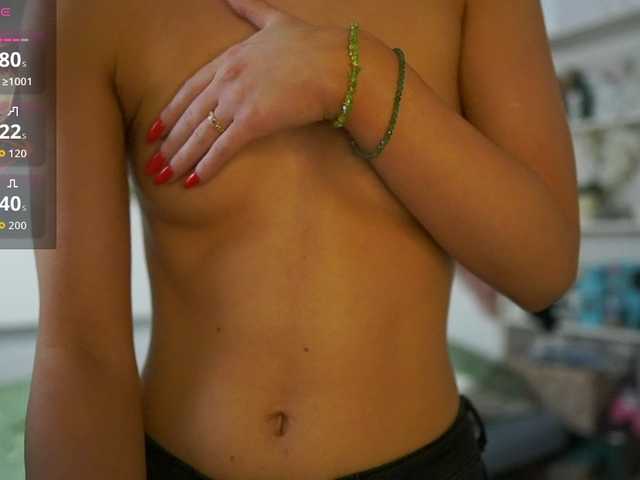 NatashaMalko live cam on BongaCams