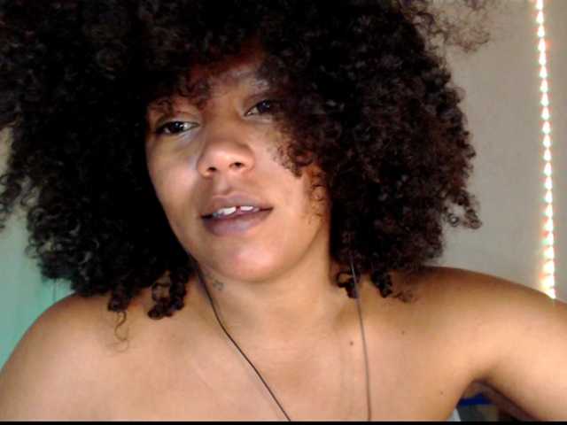 Cherryu live cam on BongaCams