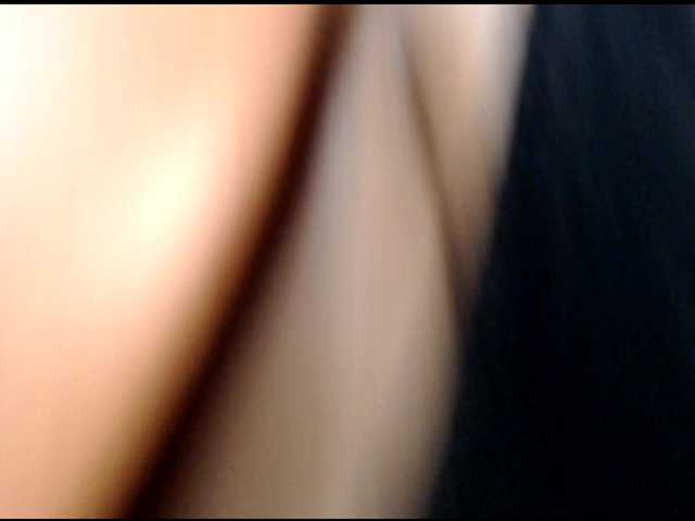 Cherryu live cam on BongaCams