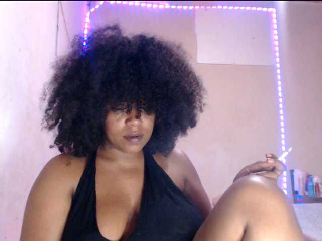 Cherryu's BongaCams show and profile