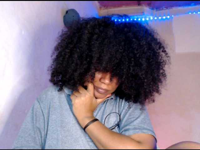 Cherryu live webcam show
