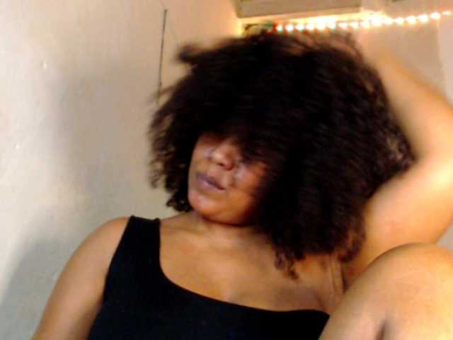Cherryu live cam on BongaCams