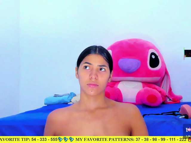 AriannaLewis live cam on BongaCams