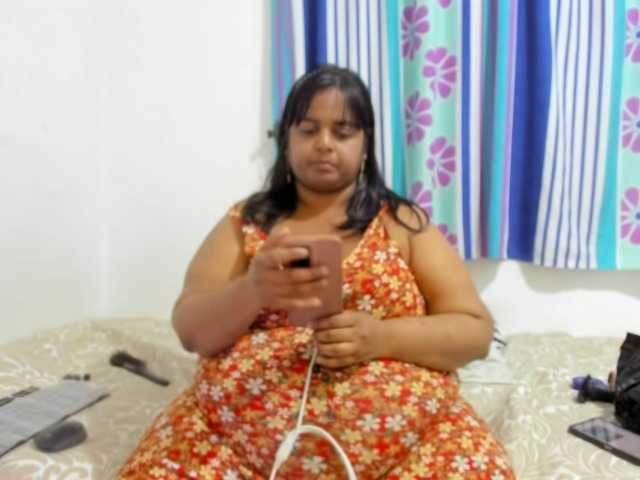 SusanaEshwar live cam on BongaCams