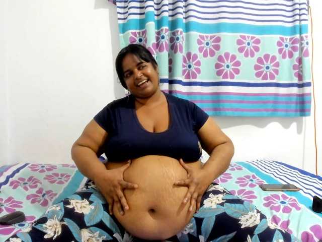 SusanaEshwar live cam on BongaCams