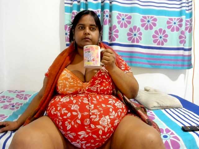 SusanaEshwar live cam on BongaCams