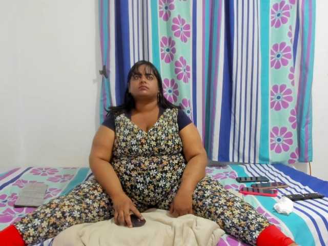 SusanaEshwar live cam on BongaCams