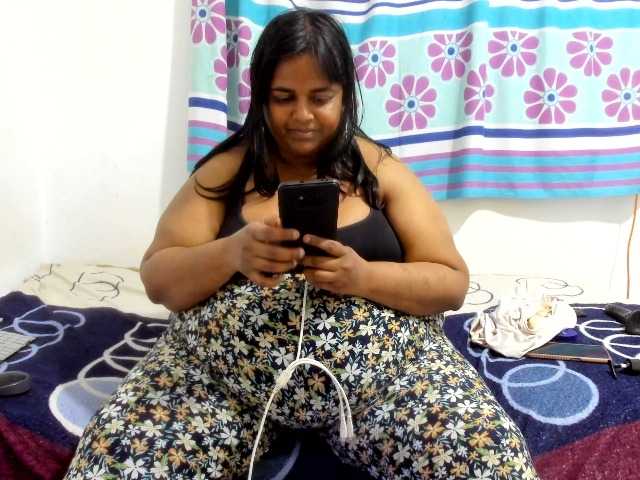 SusanaEshwar live cam on BongaCams