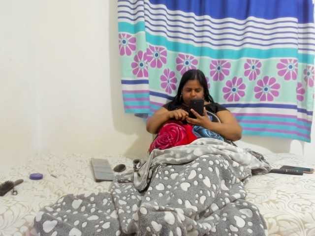 SusanaEshwar live cam on BongaCams