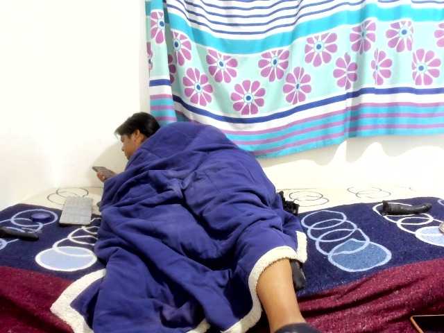 SusanaEshwar live cam on BongaCams