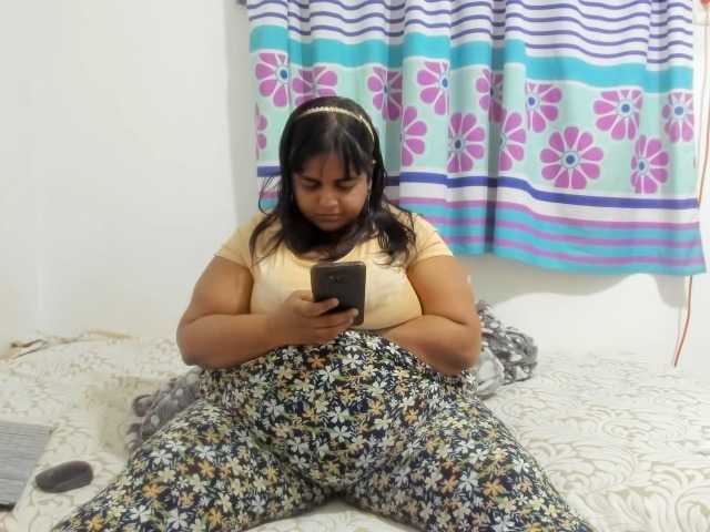 SusanaEshwar live cam on BongaCams