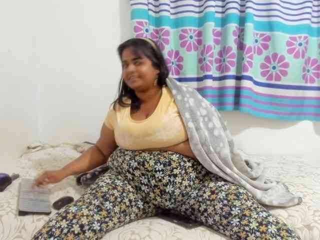SusanaEshwar webcam
