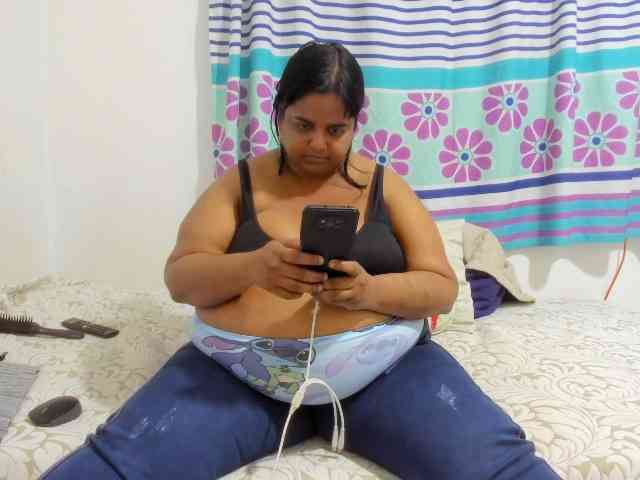 SusanaEshwar webcam