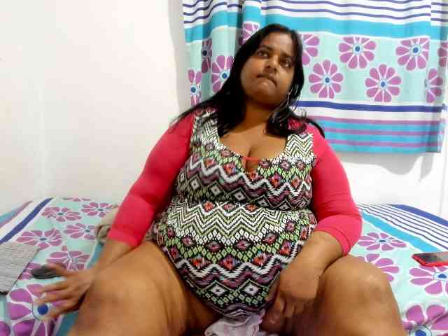 SusanaEshwar webcam