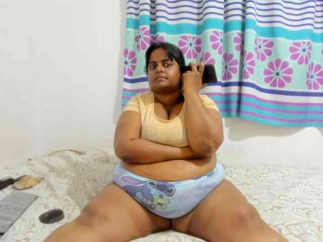 SusanaEshwar webcam