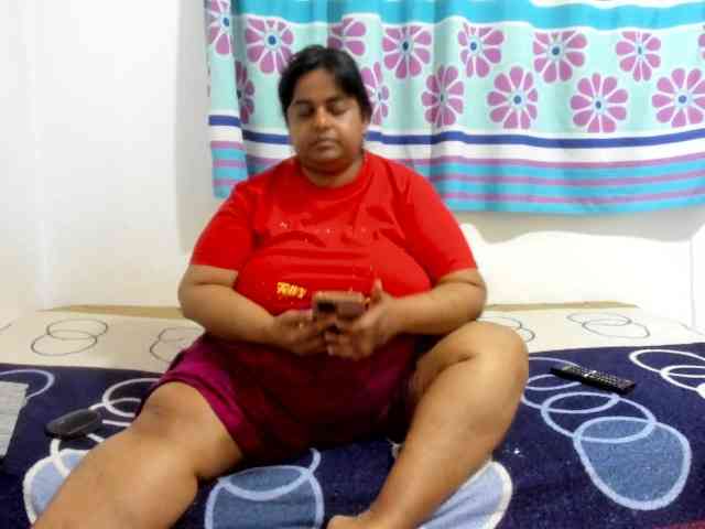 SusanaEshwar webcam