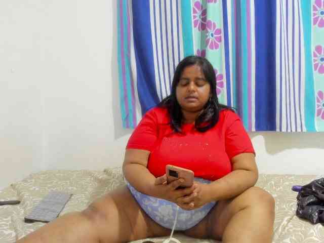 SusanaEshwar webcam
