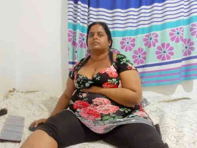 SusanaEshwar webcam