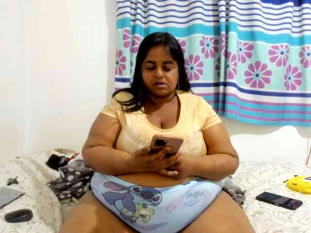 SusanaEshwar webcam