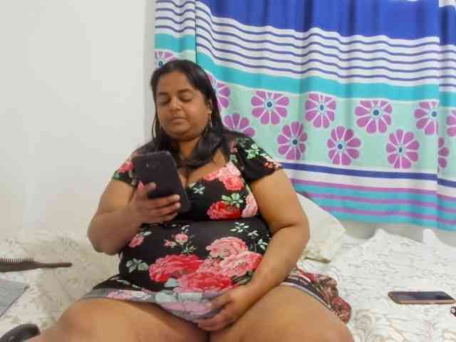 SusanaEshwar webcam