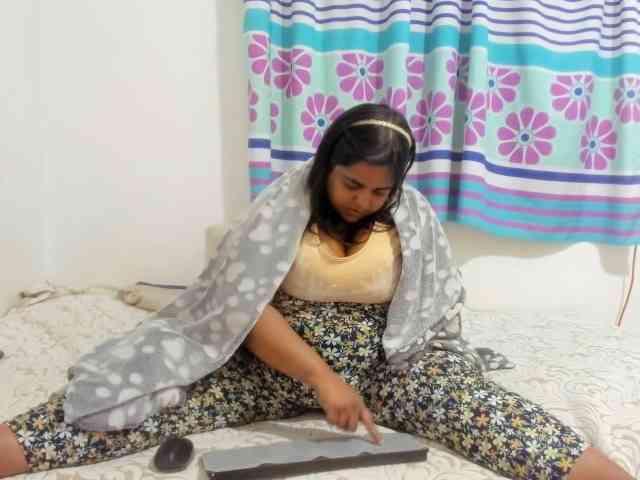 SusanaEshwar webcam