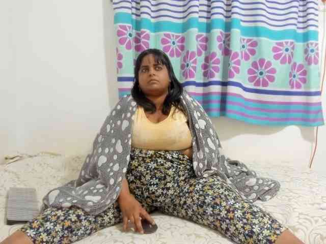 SusanaEshwar webcam
