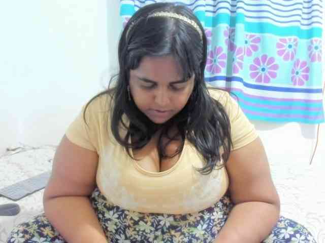 SusanaEshwar webcam