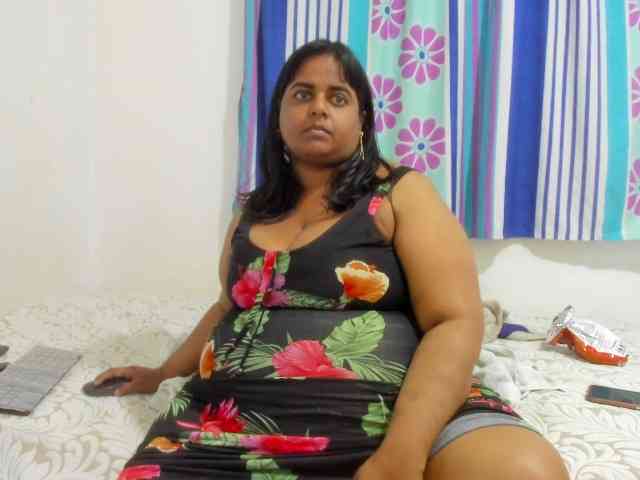 SusanaEshwar webcam