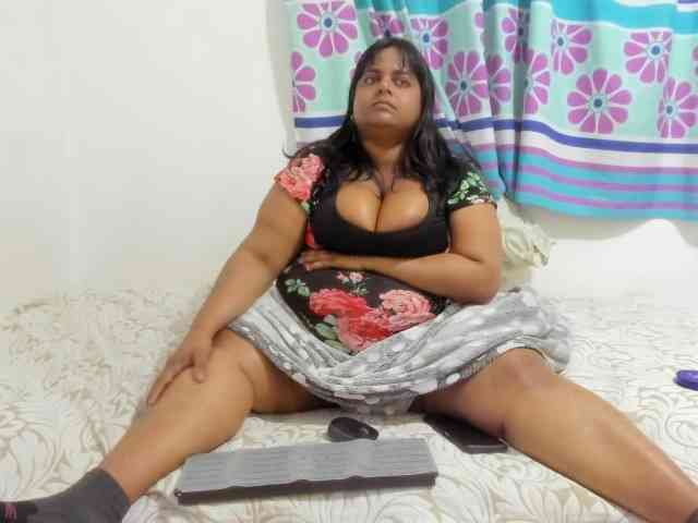 SusanaEshwar webcam
