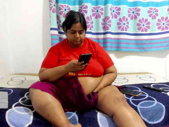 SusanaEshwar webcam