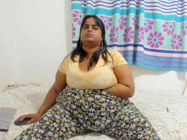 SusanaEshwar webcam