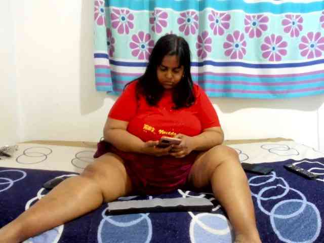 SusanaEshwar webcam