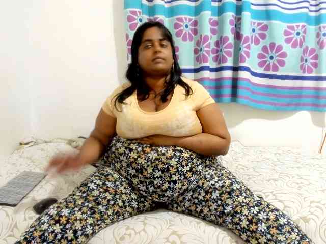 SusanaEshwar webcam